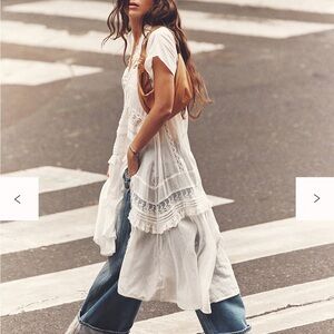 We The Free Final Countdown Cuffed Low-Rise Jeans